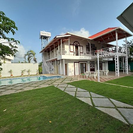 Villa Wistaria- Luxury 7Bhk Villa With Private Pool Alībāg Ngoại thất bức ảnh